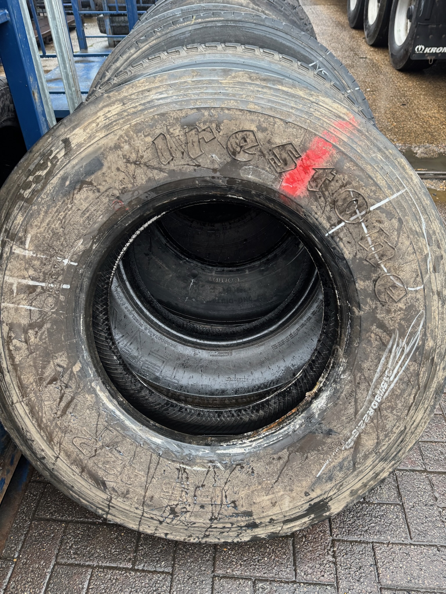 315/80/22.5